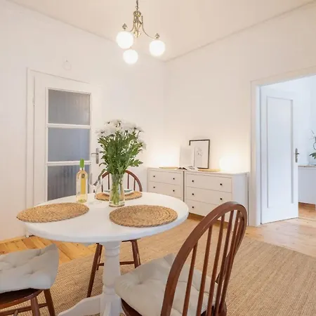 Svetly, Pohodlny Byt Apartment *
